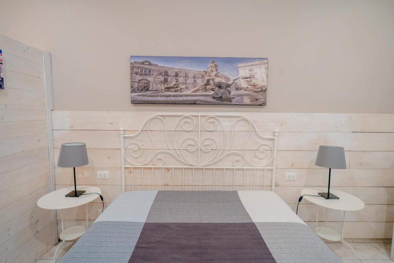 Syracuseapartments Il Piave Di Siracusa Appartamento Per 6 Persone Vicino Ad Ortigia A 200M Dal Mare מראה חיצוני תמונה